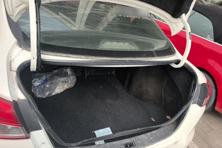 Used Nissan Lannia 2016 1.6L Manual Cool Edition