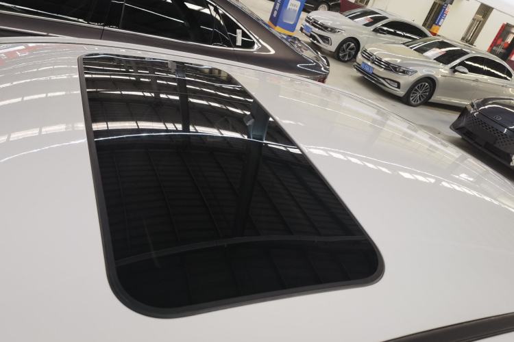 Used Geely Auto Emgrand 2019 Leading Edition 1.5L CVT Upward-Connected Model China VI Standard