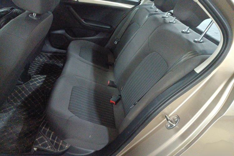 Used Volkswagen Jetta 2015 Zhuihui Edition 1.6L Manual Comfort Model