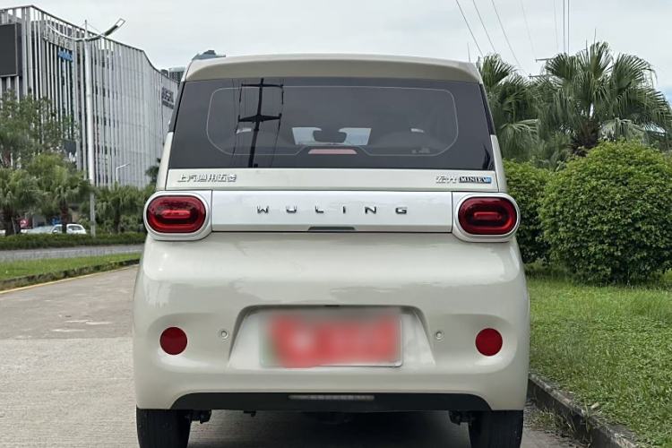 Used Wuling Hongguang MINIEV 2024 3rd Generation 215km Youth Edition
