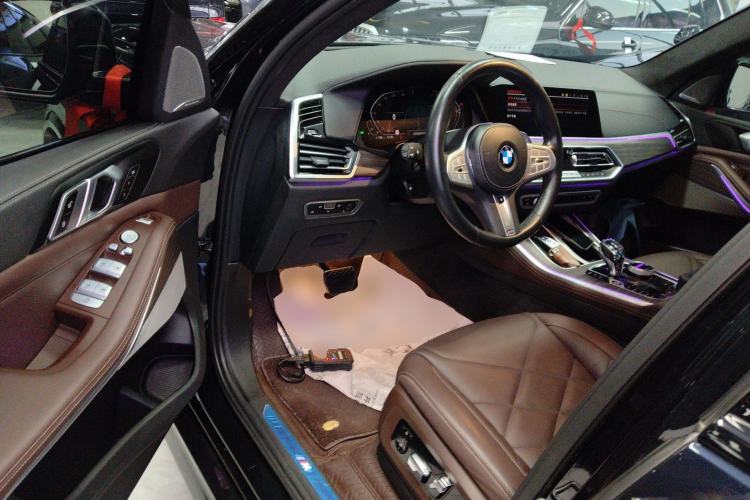 Used BMW X5 2022 Restyled xDrive 40Li Luxury Edition M Sport Package
