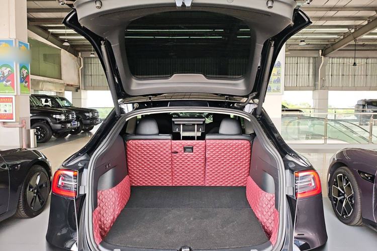 Used Tesla Model Y 2022 Rear-Wheel-Drive Version
