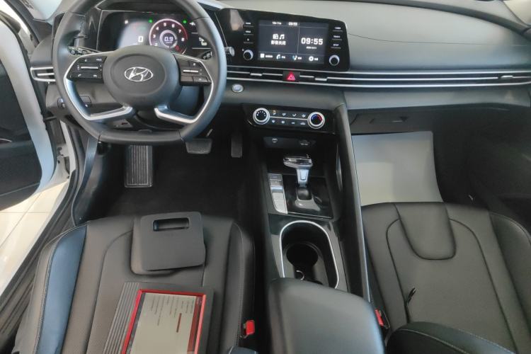 Used Hyundai Elantra 2021 1.5L CVT GLX Elite Edition
