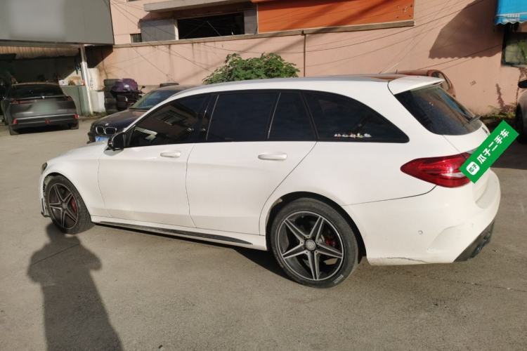Used Mercedes-Benz C-Class 2015 C 200 station wagon
