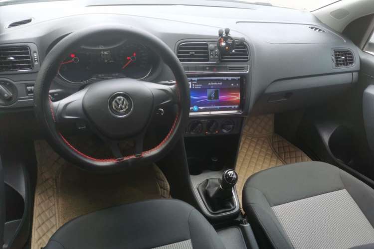 Used Volkswagen Polo 2016 1.4L Manual Fashion Model
