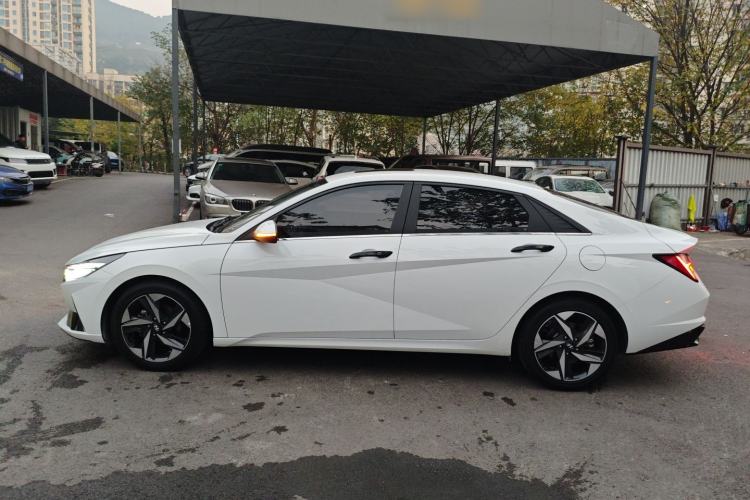 Used Hyundai Elantra 2021 1.5L CVT GLX Elite Edition
