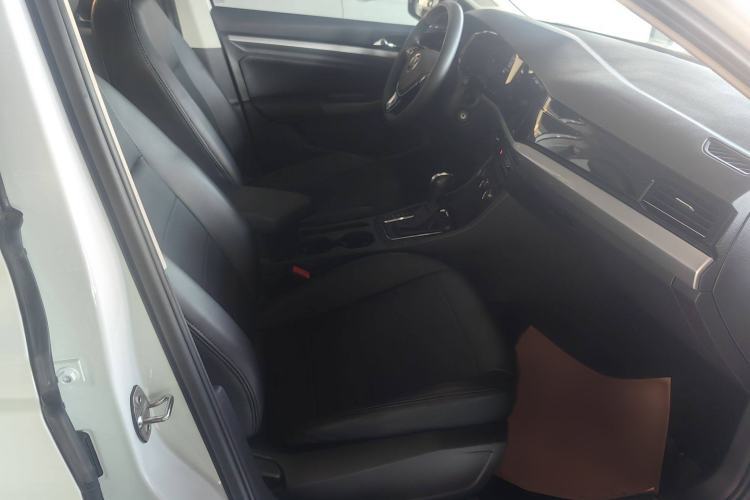 Used Volkswagen Bora 2021 1.5L Automatic Fashionable Smart Connectivity Version
