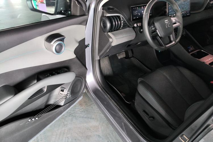 Used BYD Yuan PLUS 2025 Intelligent Driving Version 510 KM Beyond-Grade Edition
