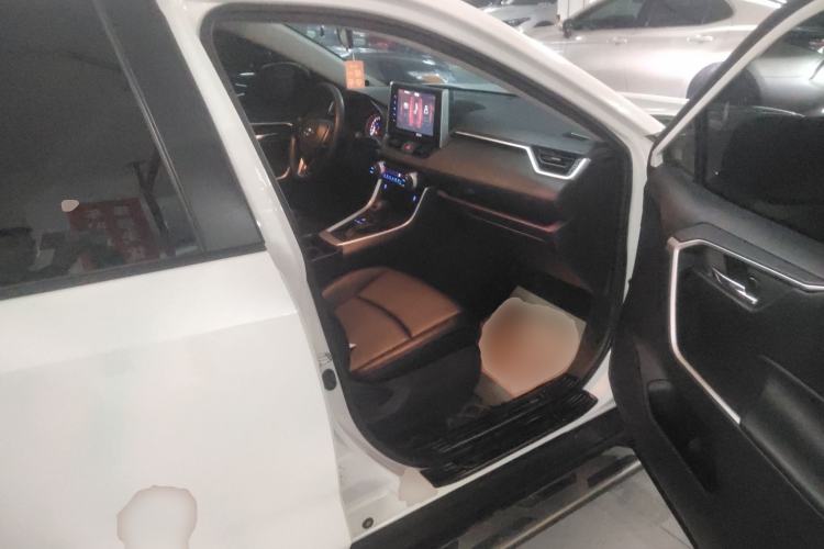 Used Toyota RAV4 2020 2.0L CVT Two-Wheel Drive Fashion Edition
