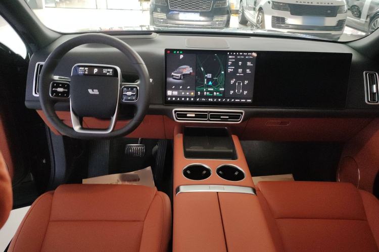 Used Li Auto L8 2025 Pro Smart Refresh Edition
