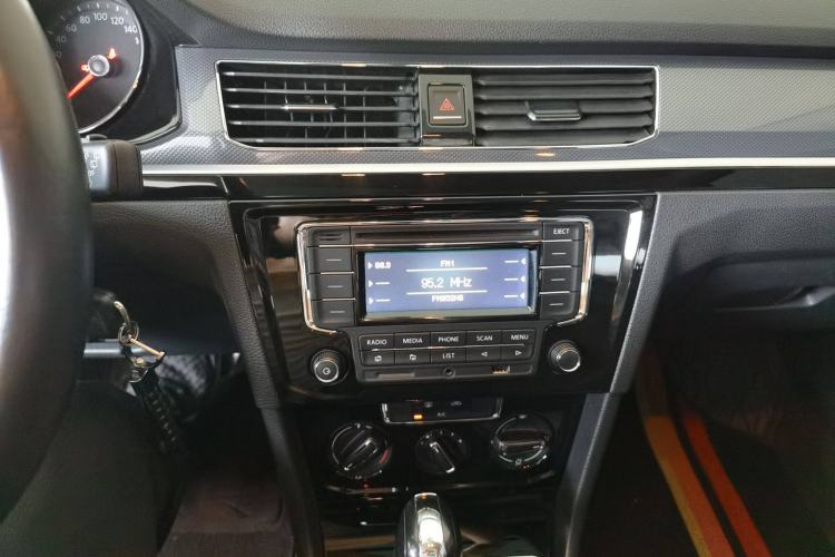 Used Volkswagen C-TREK 2018 1.5L Automatic Comfort Model
