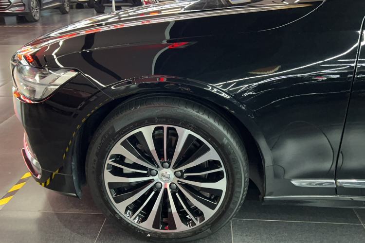 Used Volvo S90 2024 B5 Zhiyi Luxury Edition
