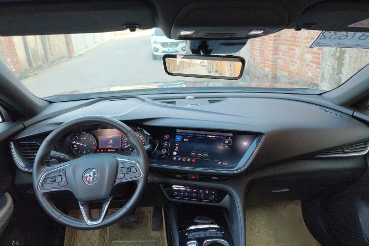 Used Buick Envision 2021 Encore Plus 652T Five-Seat Luxury Model
