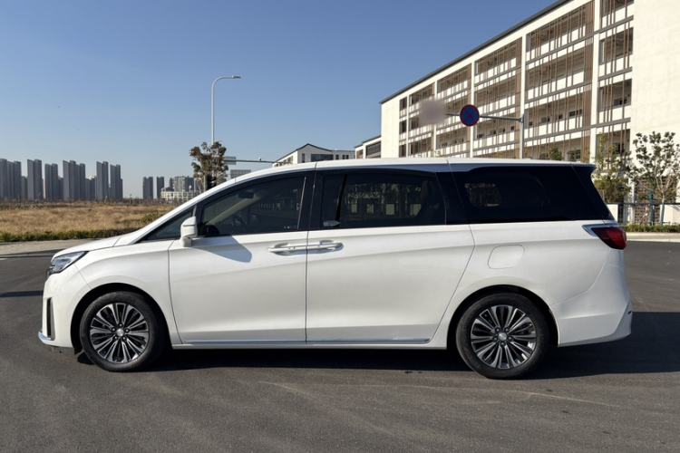 Used Buick GL8 2023 ES Lu Zun Luxury Model
