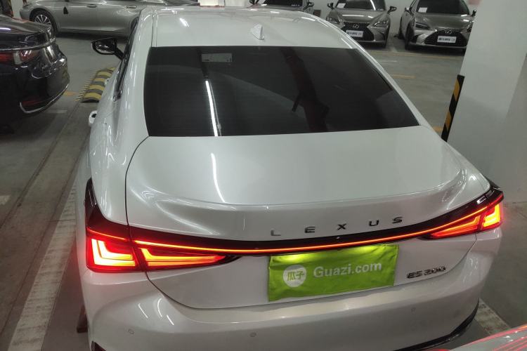 Used Lexus ES 2025 200 Premium Edition