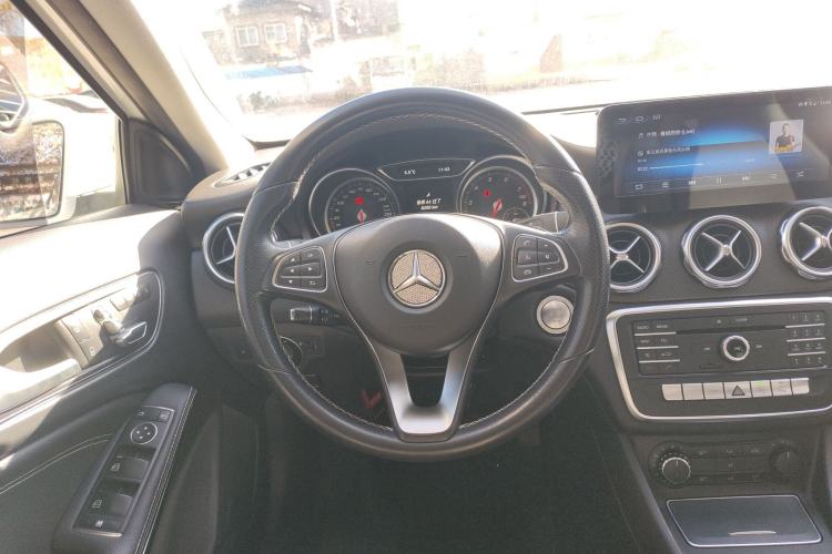 Used Mercedes-Benz GLA 2017 GLA 200 Sport Edition
