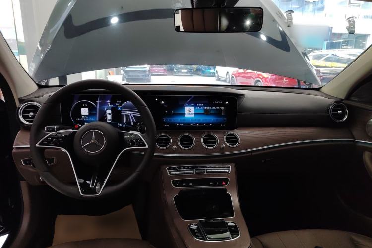 Used Mercedes-Benz E-Class 2023 Updated E 300 L Fashion Edition