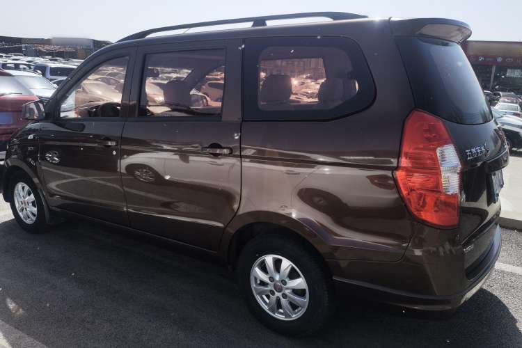 Used Wuling Hongguang 2014 1.5L S Standard Version
