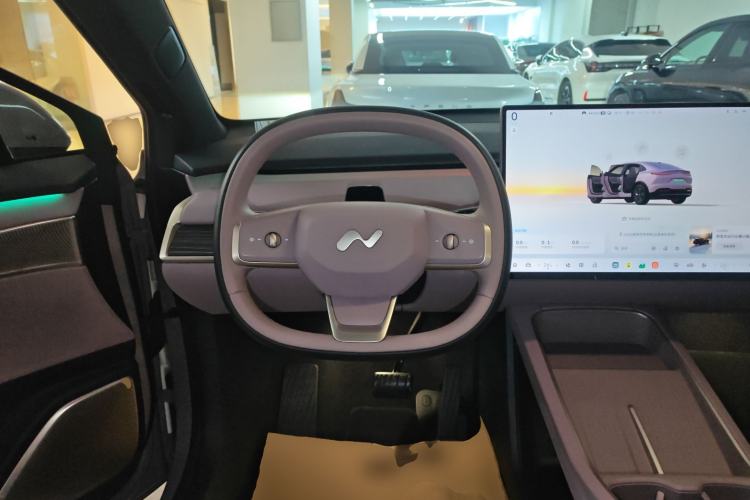 Used ONVO L60 2024 60 kWh Rear-Drive Version