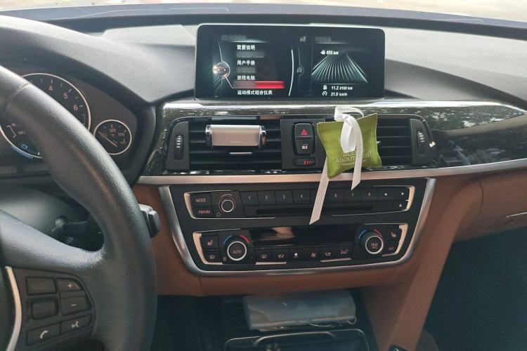 Used BMW 3 Series GT 2014 320i Design Package Model
