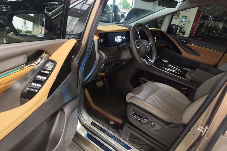 Used GAC Trumpchi M8 2024 Master Series 400T Ultimate Edition