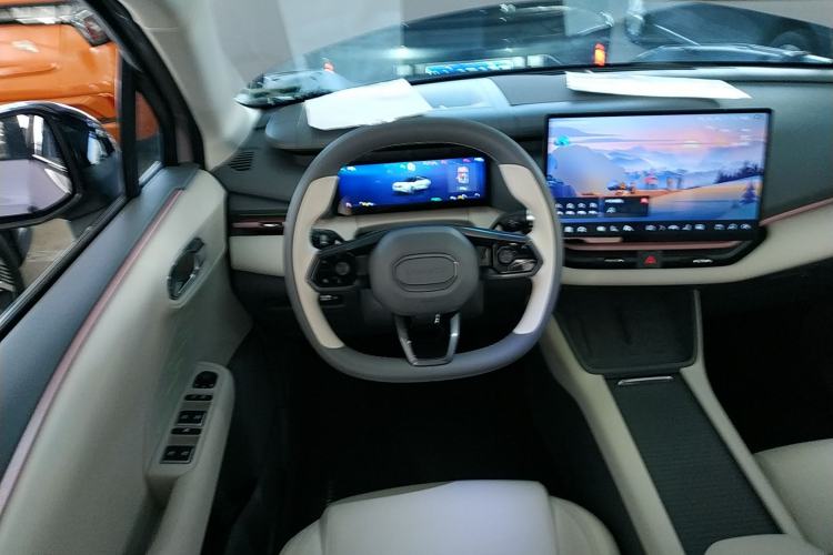 Used Lynk & Co 06 EM-P 2023 EM-P 126 Long-Range Halo
