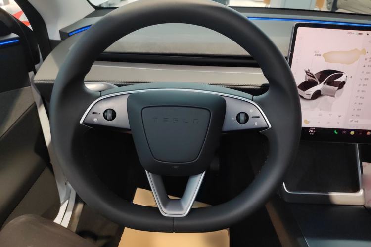 Used Tesla Model Y 2025 Rear-Wheel Drive First Edition