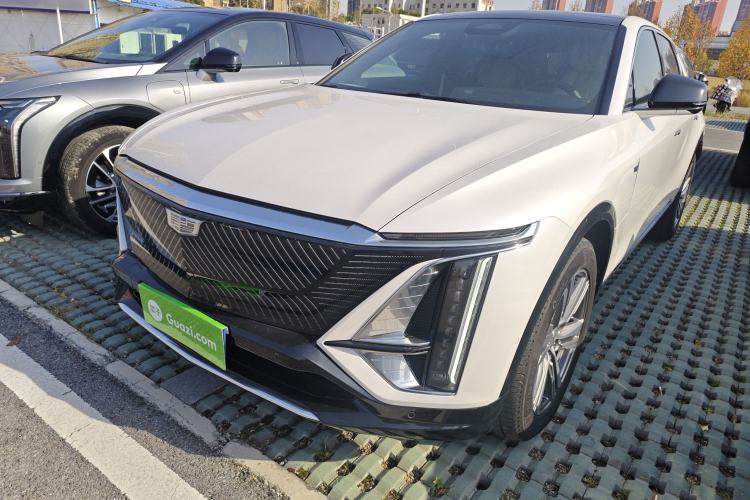 Used Cadillac LYRIQ 2022 Rear-Drive Long-Range Prestige Edition