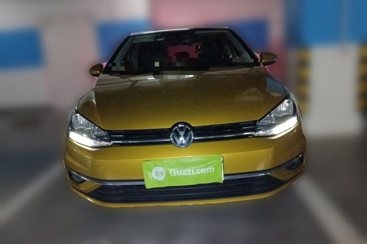 Used Volkswagen Golf 2018 230TSI Automatic Luxury Version
