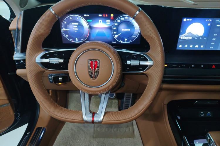 Used Hongqi H9 2024 2.0T Qixiang Private Style Edition