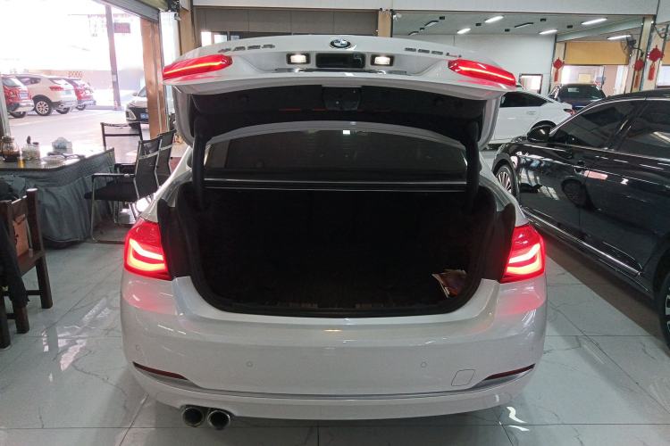 Used BMW 3 Series 2018 320Li Fashion Model
