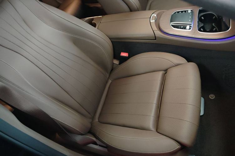 Used Mercedes-Benz E-Class 2020 Facelift E 260 L
