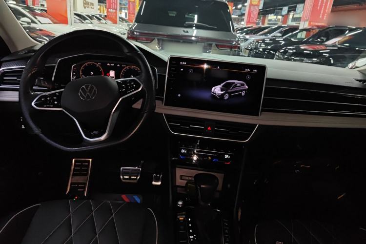 Used Volkswagen Tiguan L 2022 380TSI Automatic All-Wheel Drive R-Line Enhanced Comfort 7-Seater