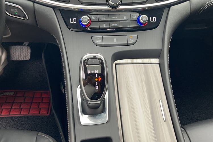 Used Buick LaCrosse 2019 28T Luxury Model
