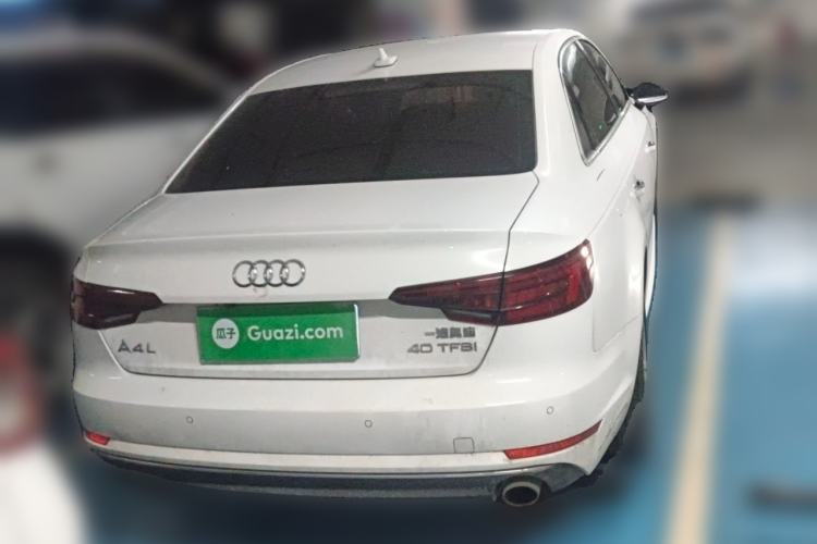 Used Audi A4L 2018 30th Anniversary Edition 40 TFSI Trendy Model
