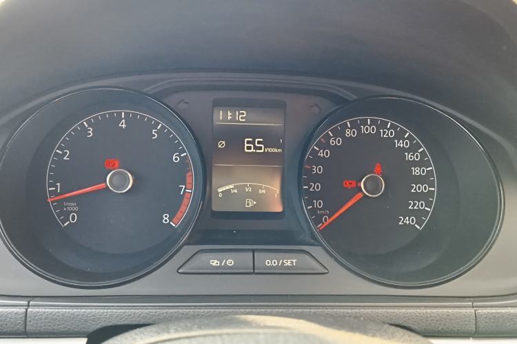 Used Volkswagen Gran Lavida 2015 1.6L Manual Fashion Edition
