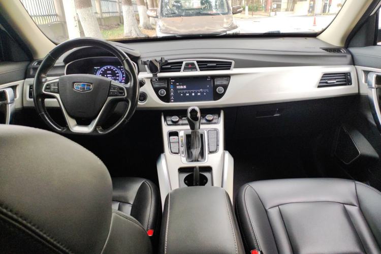 Used Geely Auto Emgrand X7 Sport 2018 1.8TD Automatic Two-Wheel Drive Smart Connect 4G Internet Edition