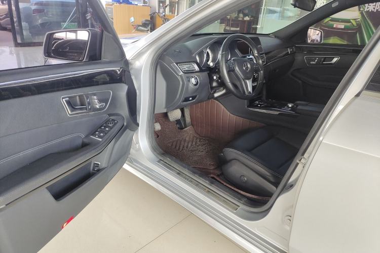 Used Mercedes-Benz E-Class 2014 E 260 L Sport Edition
