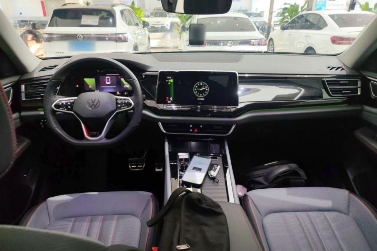 Used Volkswagen Teramont X 2024 380TSI Four-Wheel Drive Longxiang Edition
