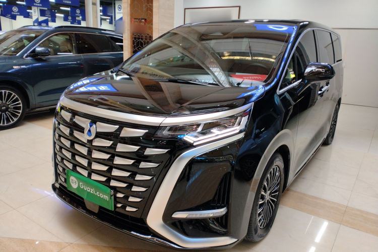 Used Denza D9 2024 DM-i 980 Four-Wheel Drive Prestige Model