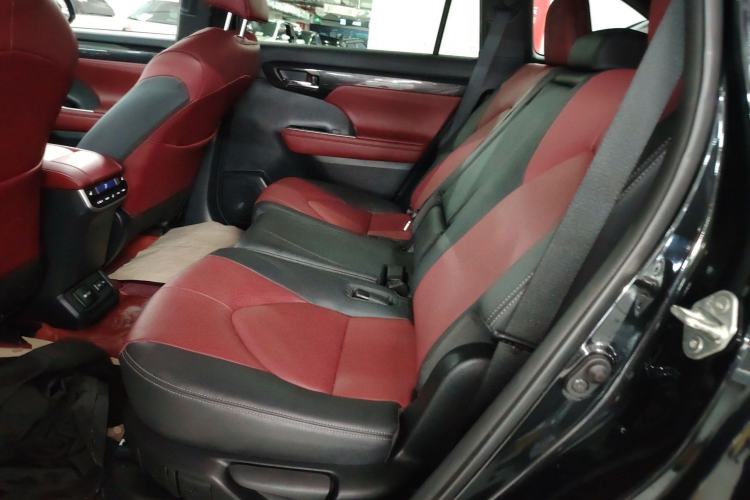 Used Toyota Crown Land Cruiser 2023 2.5L HEV Four-Wheel Drive Flagship Edition
