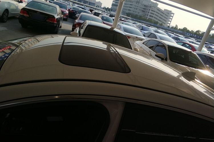 Used Hongqi H5 2019 30TD Smart Connect Dynamic Edition
