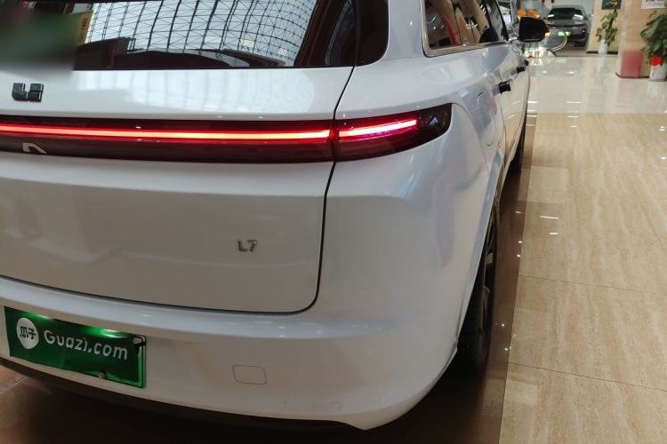 Used Li Auto L7 2023 Pro Model
