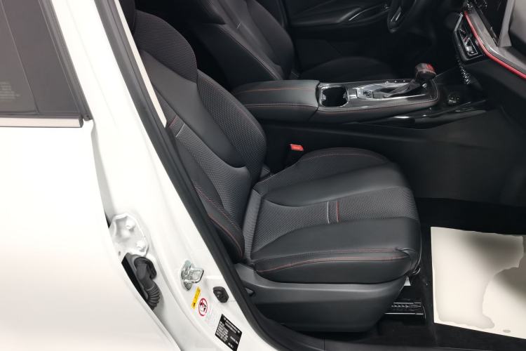 Used Oshan X5 2021 1.6L CVT Luxury Model
