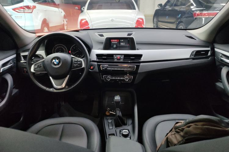 Used BMW X1 2018 sDrive20Li Leading Model