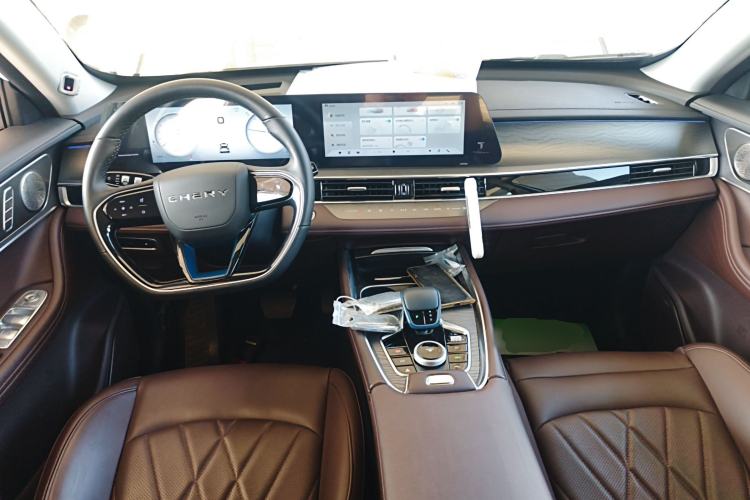 Used Chery Tiggo 8 PRO New Energy 2023 Champion Edition 1.5T 100km King's Version
