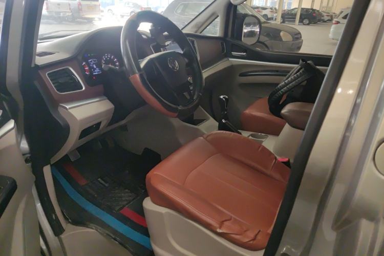 Used FORTHING Lingzhi 2019 M5L 1.6L 7-Seater Standard Model China VI
