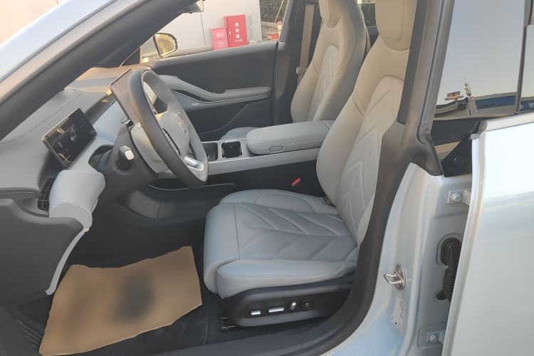 Used Nio ET5T 2025 75 kWh Touring
