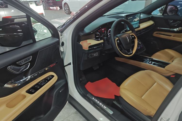 Used Lincoln Corsair 2020 2.0T Two-Wheel Drive Luxury Edition
