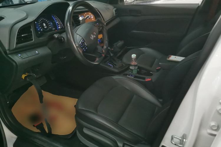 Used Hyundai Elantra 2020 1.4T Dual-Clutch Xuan Dong · Dynamic Version
